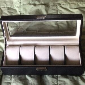 Elegant Black Watch Box